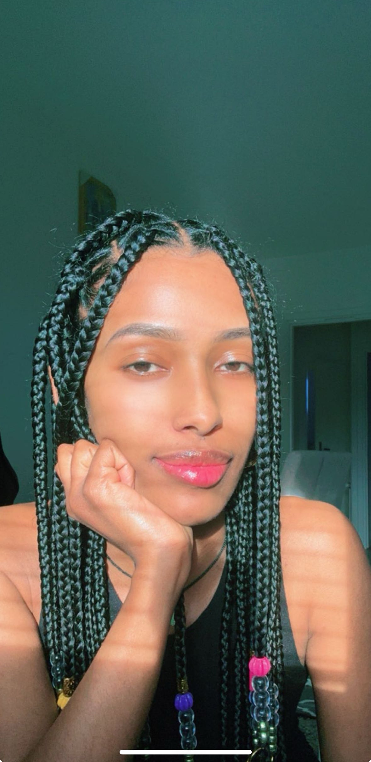 Women's Hair Braiding