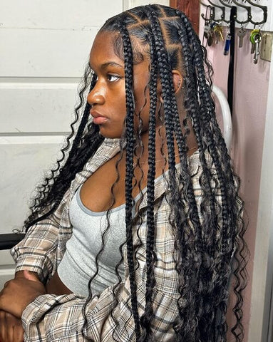 Women's Hair Braiding