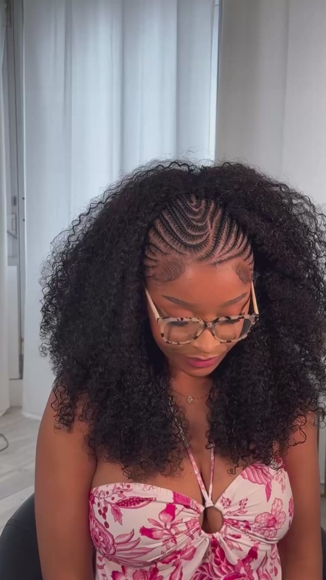 Load video: Women's Hair Braiding